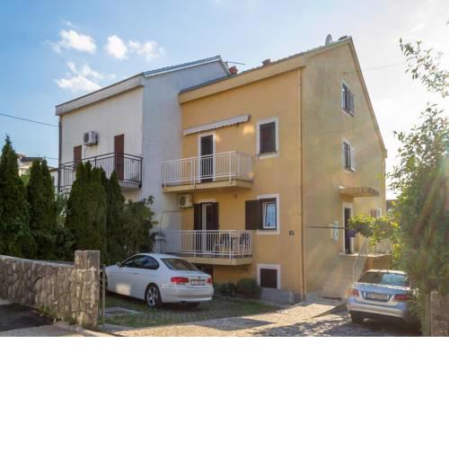 Apartment in Njivice/Insel Krk 13240