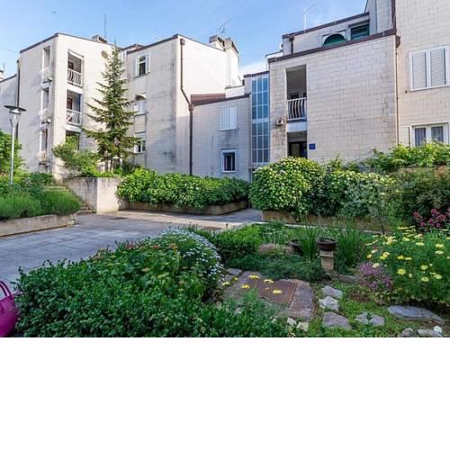 Apartment in Njivice/Insel Krk 13303