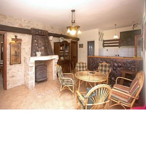 Apartment in Njivice/Insel Krk 38752