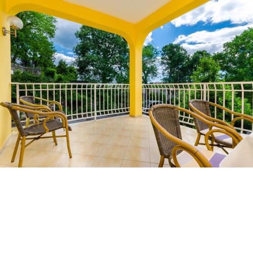 Apartment in Novi Vinodolski 39122