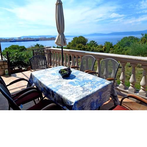 Apartment in Omisalj/Insel Krk 13339