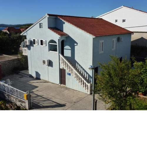 Apartment in Orebic with One-Bedroom 1
