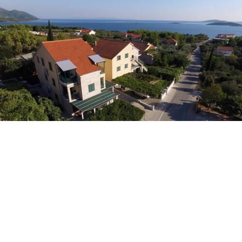 Apartment in Orebić with terrace, air conditioning, WiFi, washing machine (4934-3)