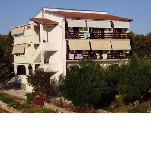 Apartment in Pakoštane with sea view, balcony, air conditioning, WiFi (3680-8)
