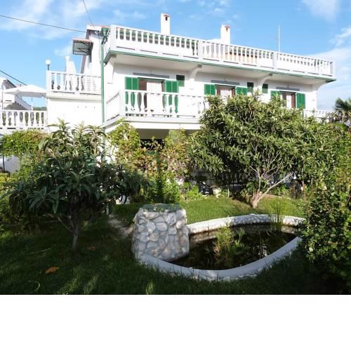 Apartment in Palit with Terrace, WIFI (3729-1)