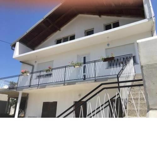 Apartment in Pirovac with balcony, air conditioning, Wi-Fi (4717-1)