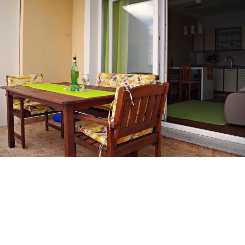 Apartment in Poljana with sea view, terrace, air conditioning, W-LAN 3617-5