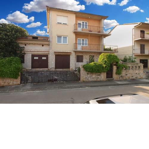 Apartment in Pula 752