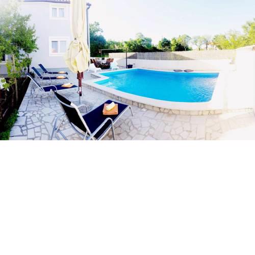 Apartment in Pula/Istrien 34022