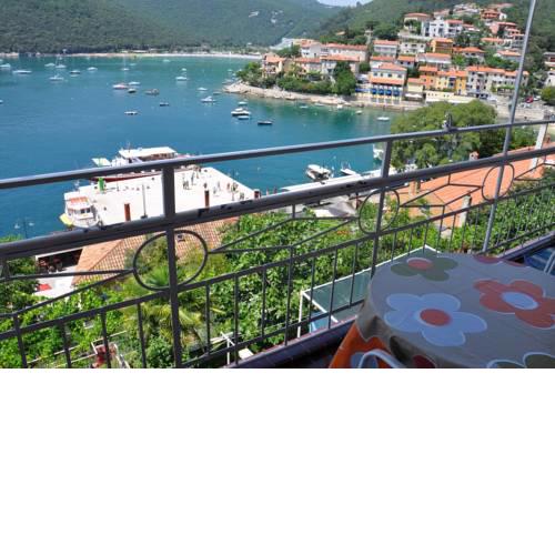 Apartment in Rabac with Three-Bedrooms 2