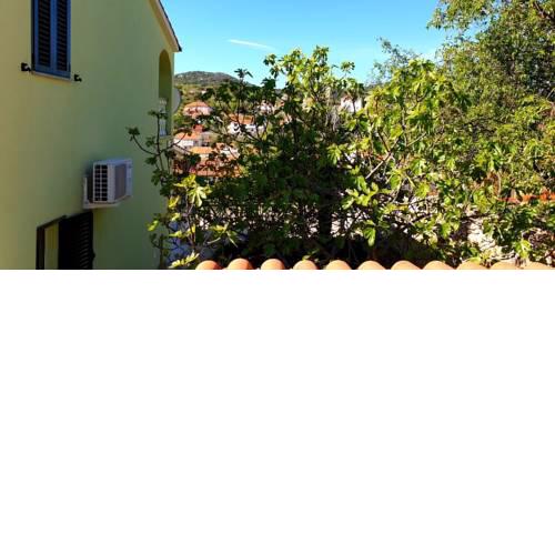 Apartment in Sali with sea view, balcony, air conditioning, Wi-Fi (4413-2)