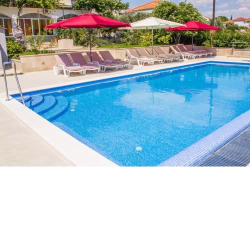 Apartment in Seget Donji 7429