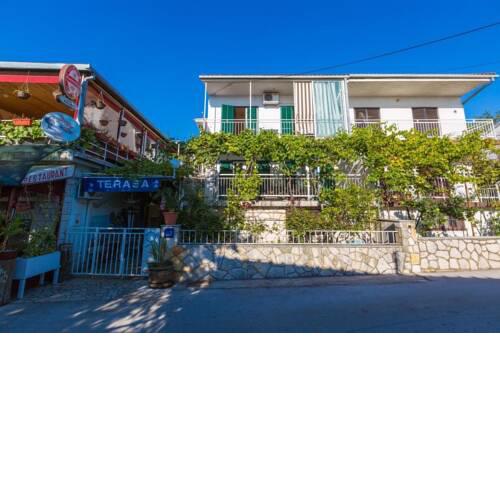 Apartment in Selce 39231