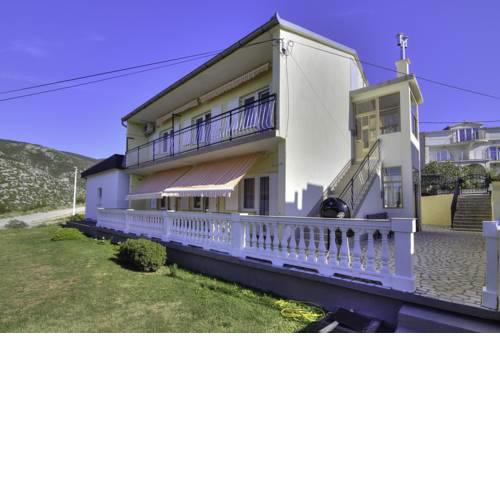 Apartment in Senj 38531