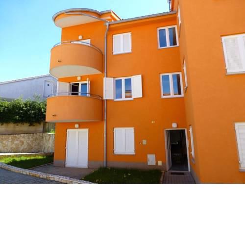 Apartment in Silo with Two-Bedrooms 6