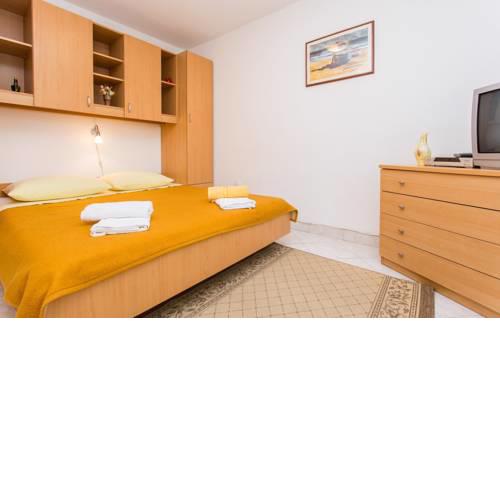 Apartment in Silo/Insel Krk 13520