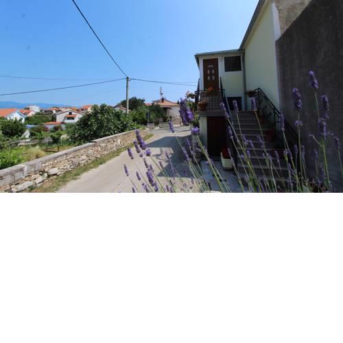 Apartment in Silo/Insel Krk 13573