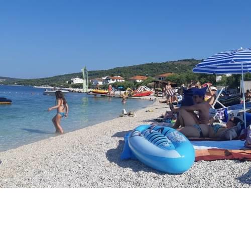 Apartment in Slatine with sea view, terrace, air conditioning, Wi-Fi (4782-2)