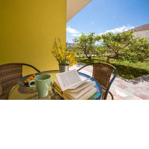 Apartment in Stobrec/Split Riviera 37223
