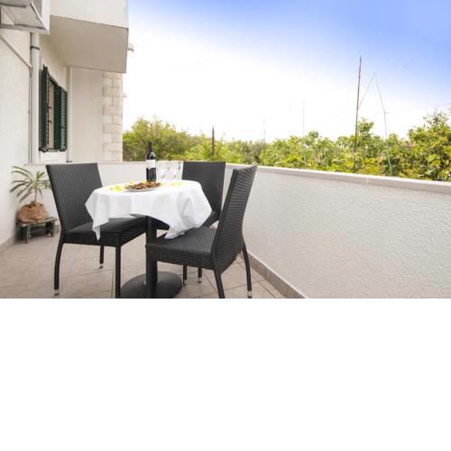 Apartment in Supetar 3770-2