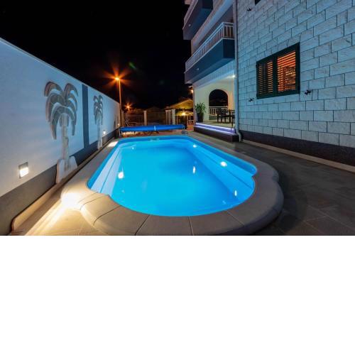 Apartment in Supetar with sea view, balcony, air conditioning, W-LAN 3553-3
