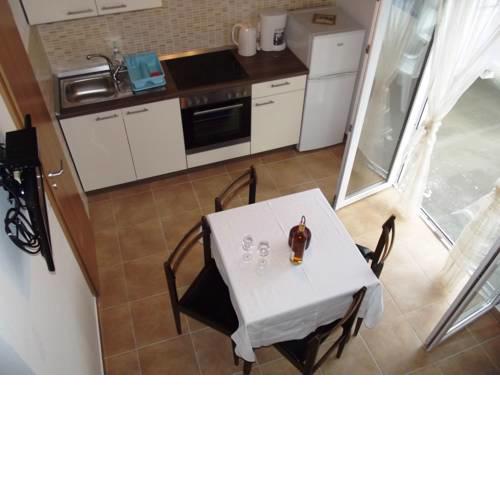 Apartment in Supetarska Draga 35932