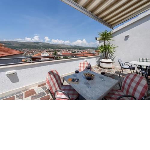 Apartment in Trogir with Seaview, Terrace, Air condition, WIFI (4699-1)