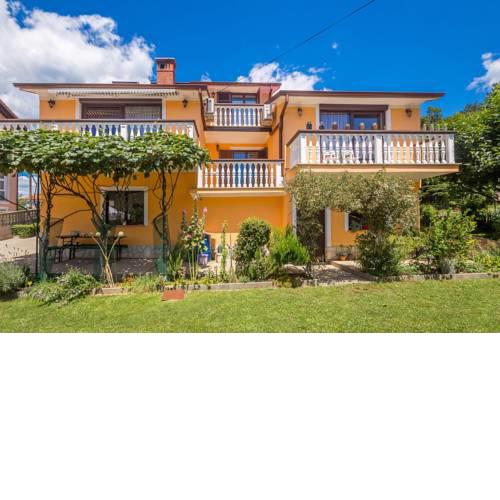 Apartment in Viskovo 31060