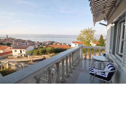 Apartment in Vrbnik/Insel Krk 13607