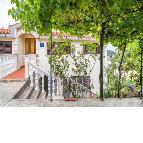 Apartment in Vrbnik/Insel Krk 13622