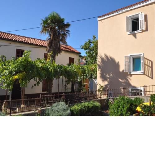 Apartment in Vrbnik/Insel Krk 13623