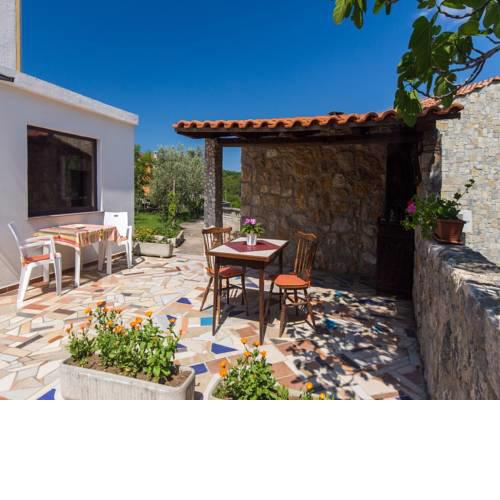 Apartment in Vrbnik/Island Krk 35842