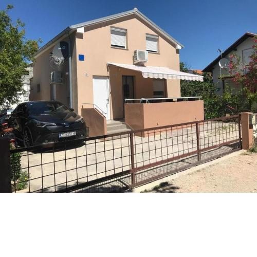 Apartment in Vrsi with terrace, air conditioning, Wifi 5022-2