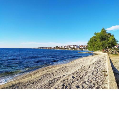 Apartment in Zadar-Diklo with sea view