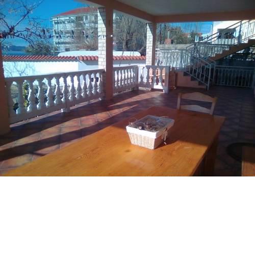 Apartment IS