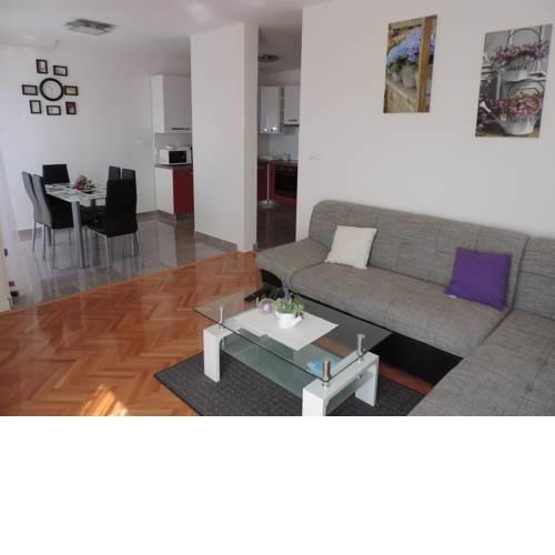 Apartment Ivana
