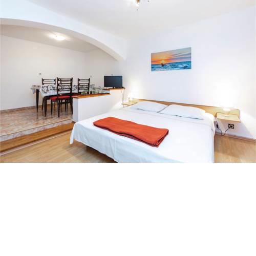 Apartment Ivani V