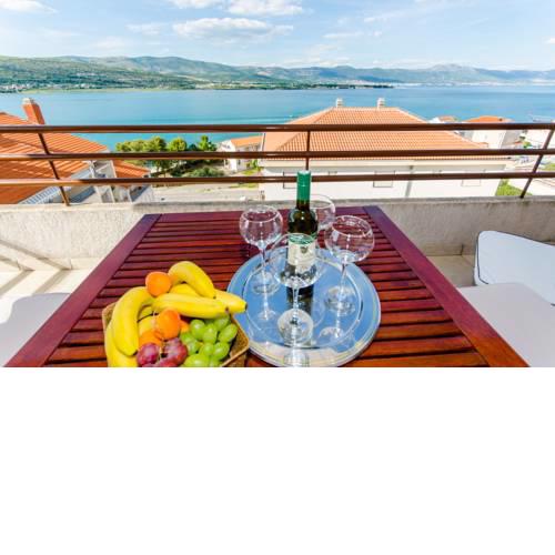 Apartment Ivona
