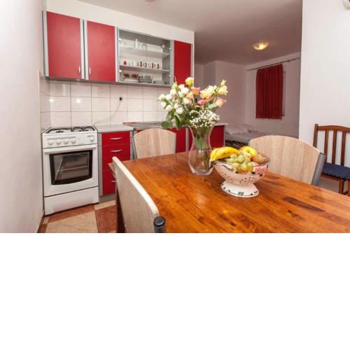 Apartment Jaka - Novalja