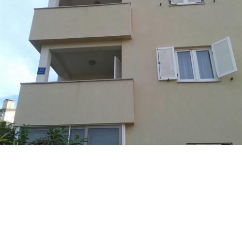 Apartment Jelenić