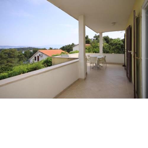 Apartment Jelsa 4032a