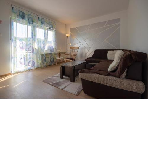 Apartment Jenny with parking, Wi-Fi and sea view