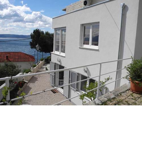 Apartment Kamelija
