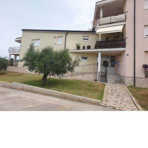 Apartment Kampac sa 3 spavaće sobe