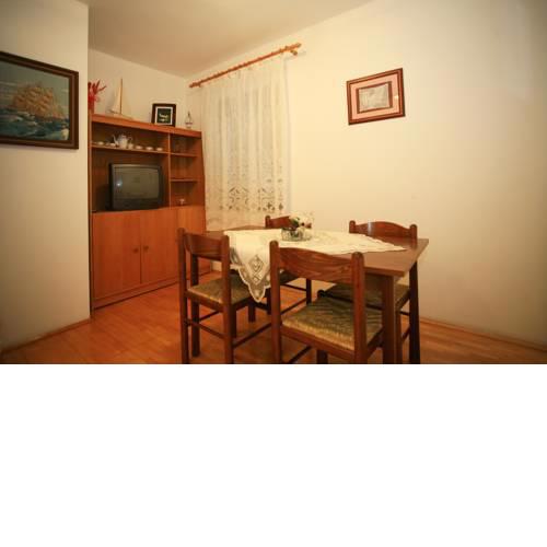 Apartment Karabaic A4