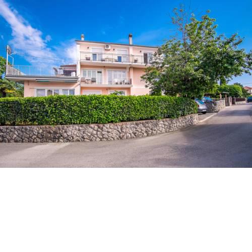 Apartment Karamarko