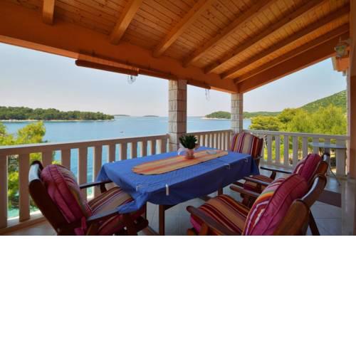 Apartment Karbuni 15699b