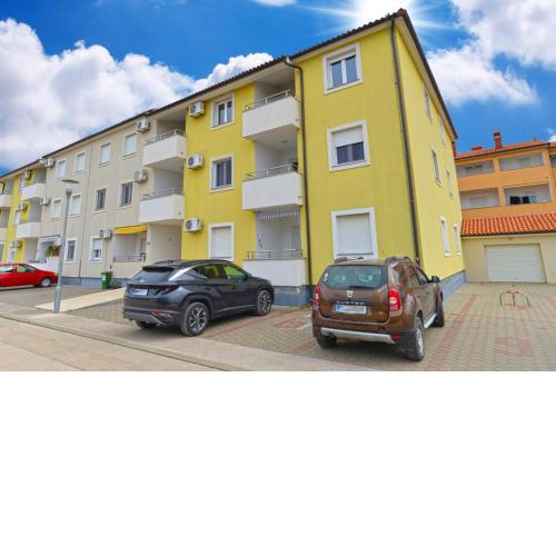 Apartment Karin 2149