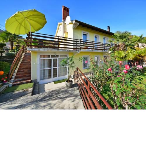Apartment Karlo