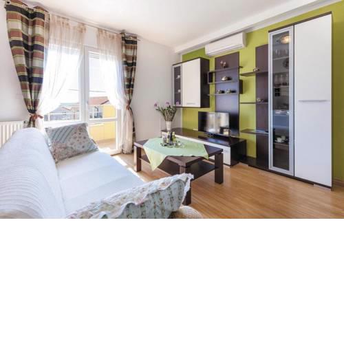 Apartment Kastel Kambelovac 12217b